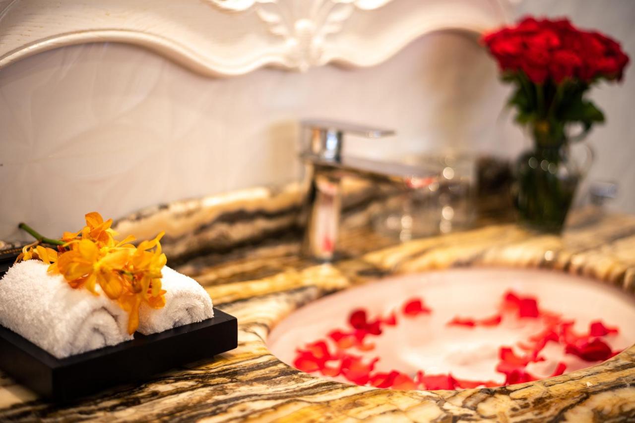 Tuong VI Hotel Saigon Bandar Ho Chi Minh Luaran gambar
